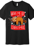 Men's T-Shirt Wake Me Up When Its Christmas Festive Snowflakes Sloth Wearing Santa Hat