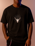 Men's T-Shirt Radiant Ethereal Light With Tribal Skull Surrounded By Radiating Lines