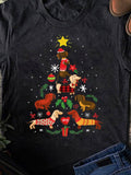 Men's T-Shirt Colorful Festive Costumes With Starry Snowflakes On Christmas Tree Dachshund