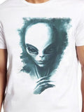 Men's T-Shirt Mysterious Glow Surrounded By Misty Shadows Alien Portrait