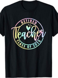 Men's T-Shirt Retired Teacher Class Of 2025 With Pastel Rainbow Lettering Heart Motif And Circular Frame