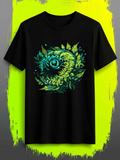 Men's T-Shirt Swirling Jungle Leaves With Mysterious Bright Blue Reptile Eye