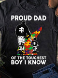 Men's T-Shirt Proud Dad Holding Hands With Child Among Colorful Puzzle Pieces Boy