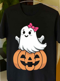 Men's T-Shirt Cute Ghost With Pink Bow Sitting Over Grinning Pumpkin
