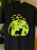 Men's T-Shirt Halloween Night With Bats Glowing Moon And Haunted Wolf