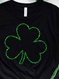 Men's T-Shirt Shimmering Green Outline Highlighted Festive St Patricks Day Shamrock