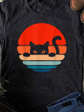 Men's T-Shirt Playful Black Cat Peeking Over Colorful Retro Sunset Horizon