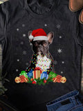 Men's T-Shirt Festive Black French Bulldog With Christmas Presents And Santa Hat