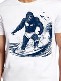 Men's T-Shirt Cool Gorilla In Bikini Surfing Waves With Splashing Water
