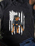 Men's T-Shirt Loyal Watchful Companion With American Flag Backdrop Rottweiler