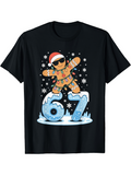 Men's T-Shirt Gingerbread Man Wearing Sunglasses Dancing With Christmas Lights Among Falling Snowflakes