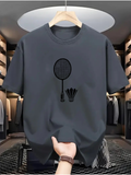 Men's T-Shirt Minimalist Sports Icon With Badminton Racket And Shuttlecock In Focus