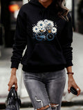 Women's Hoodie Vintage Blue Bicycle With Spring Daisies Blooming Over Peaceful Bicycle